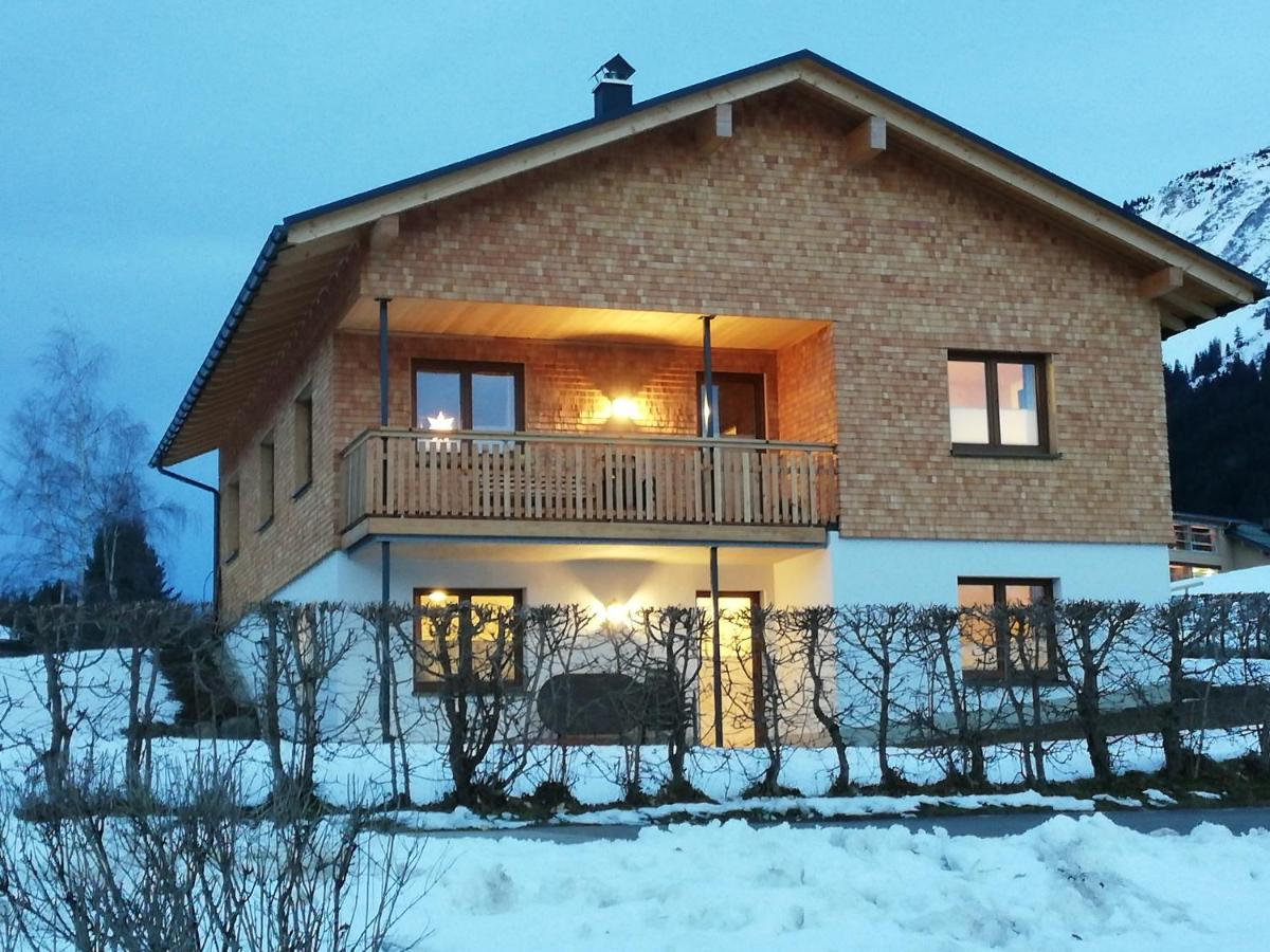 Ferienwohnung Anton Kuenzler Рицлерн Екстериор снимка